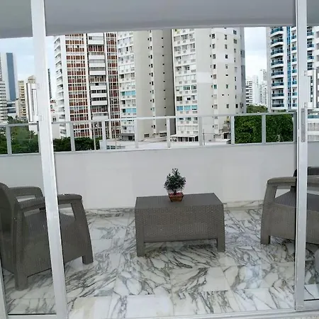 Apartamento Frente Al Mar *